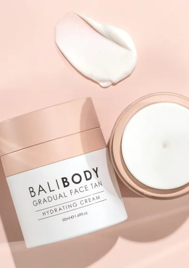 Зволожуючий крем для обличчя з ефектом автозагара Bali Body Gradual Face Tan, 50 мл
