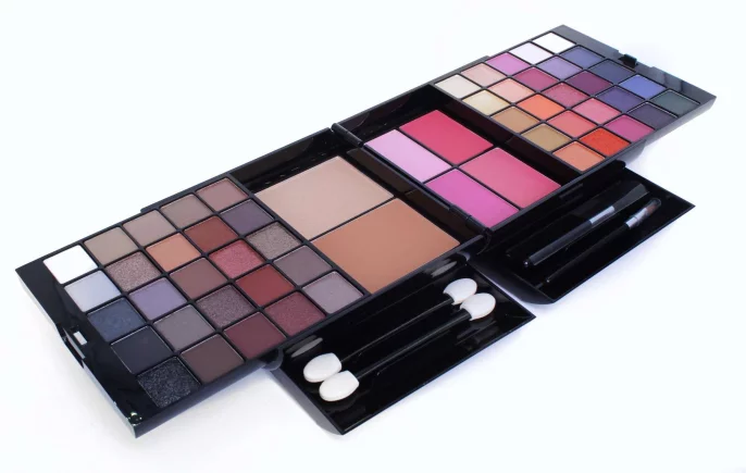 Компактний набір Nouba Trousse №232